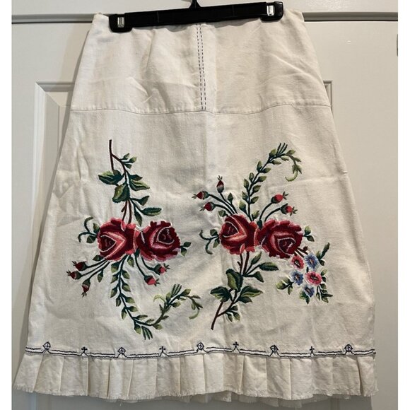 snak Dresses & Skirts - Anthropologie snak floral embroidery skirt size 12 Fiesta Boho linen cotton